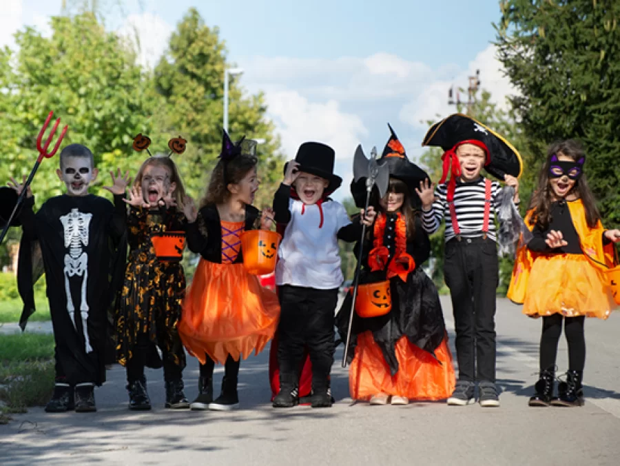 Stílusos gyerekek Halloween jelmezek minden ünnepi alkalomra